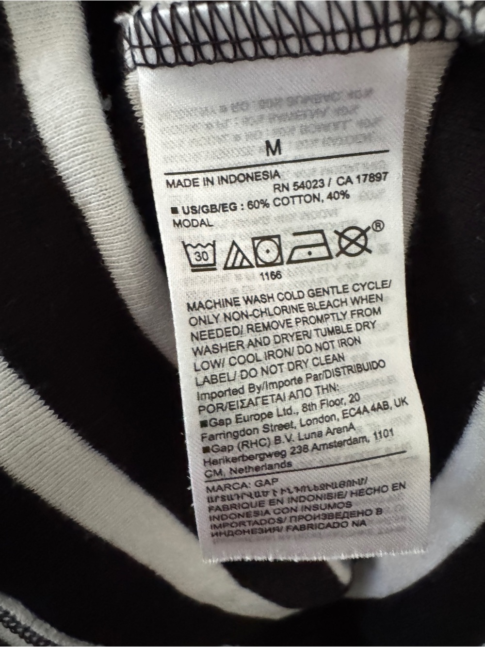 GAP Women's Black & White Stripe Long Sleeve Tee - Picture 5 of 5
